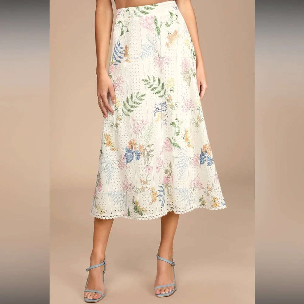 NWT Lulus Sweet At Heart White Floral Embroidered Two-Piece Midi Dress Small - Picture 4 of 16